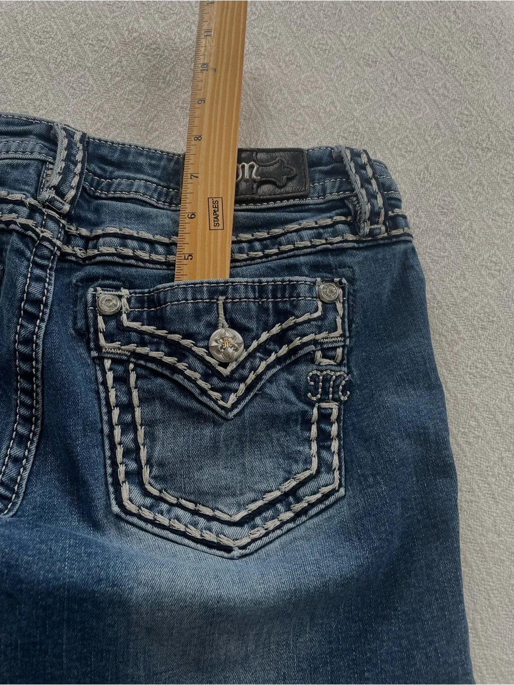Miss Me Medium Blue Straight Jeans ~ Size 28 ~ Dress up your jeans* Bling